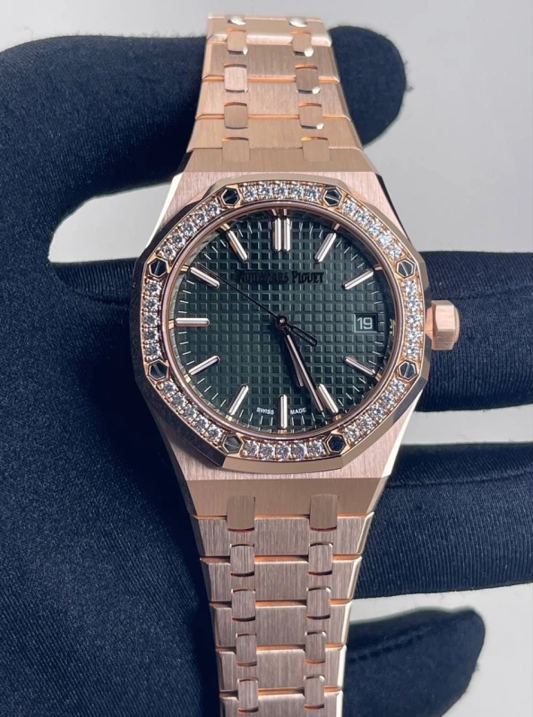 Audemars Piguet Royal Oak Selfwinding 37 mm «50-летний юбилей» 15551OR.ZZ.1356OR.03 5