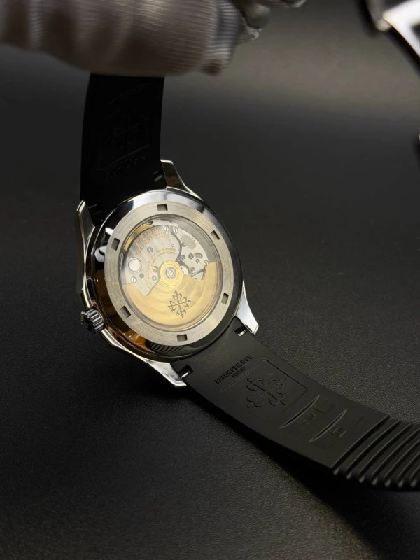 Patek Philippe 5167 5167A-001 4