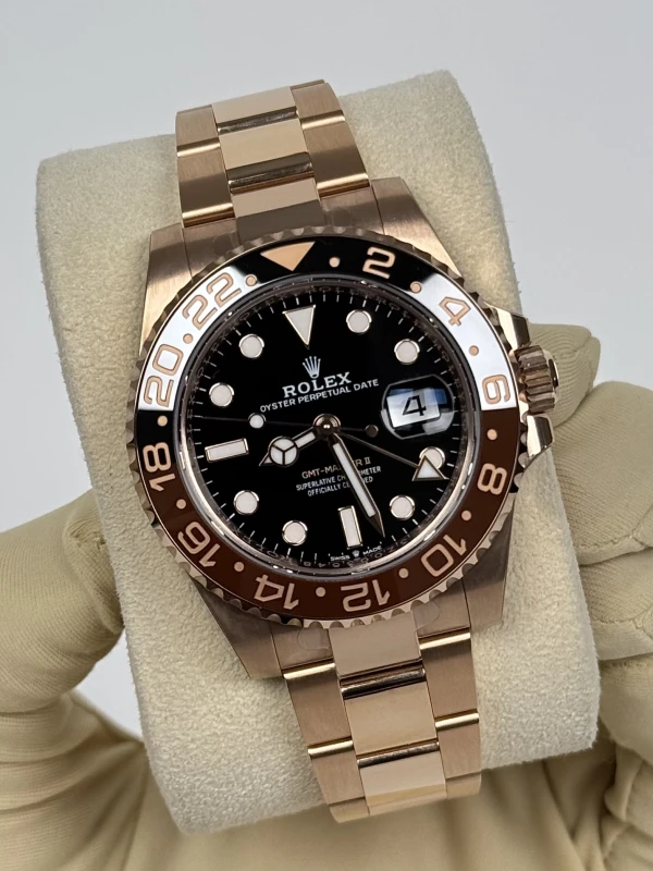 Rolex 40 mm, Everose gold 126715CHNR-0001 3