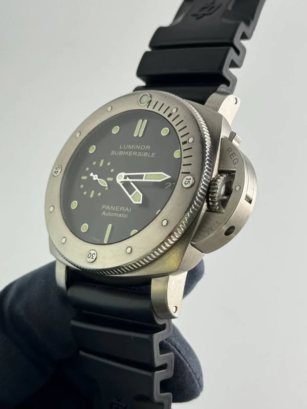 Panerai Submersible 3 Days Automatic Titanio PAM00305 5