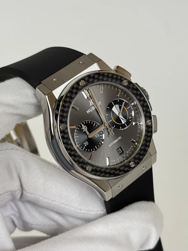 Hublot Classic Fusion Chronograph Europa League 521.NQ.7029.RX.UEL17 3