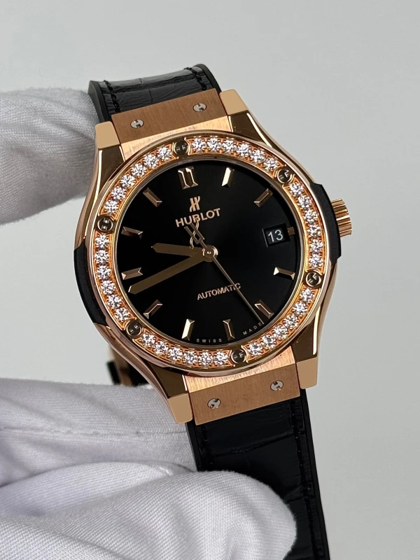 Hublot King Gold Diamonds 565.OX.1480.LR.1204 3