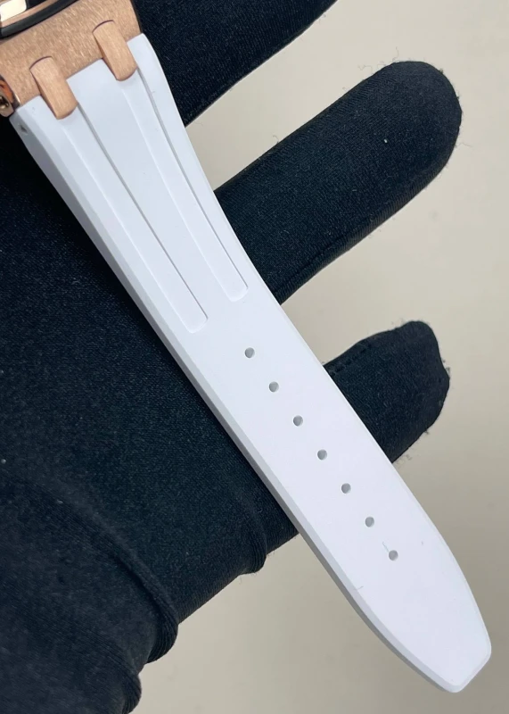 Audemars Piguet 26231OR.ZZ.D010CA.01 6