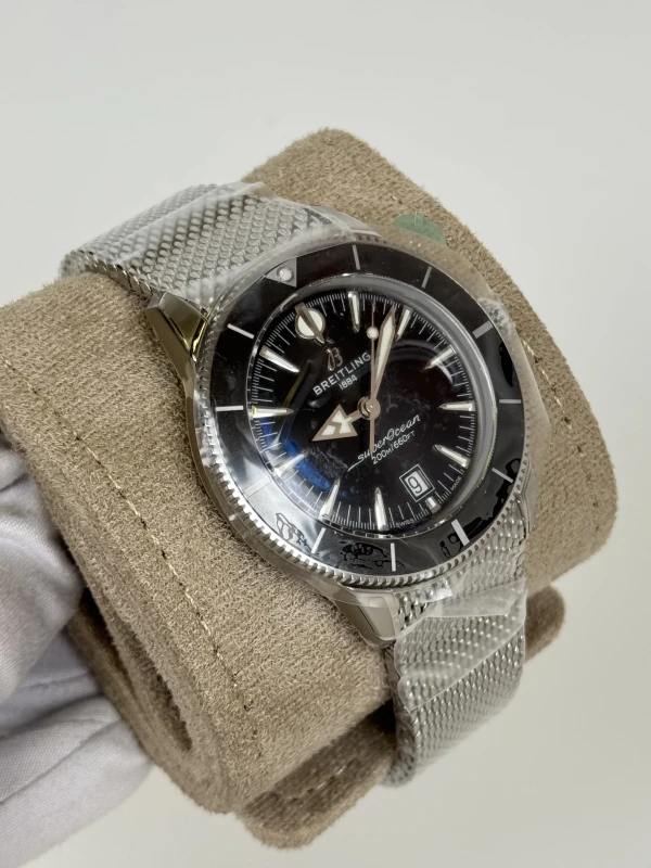 Breitling HERITAGE B31 AUTOMATIC 44 AB3112241B1A1 2
