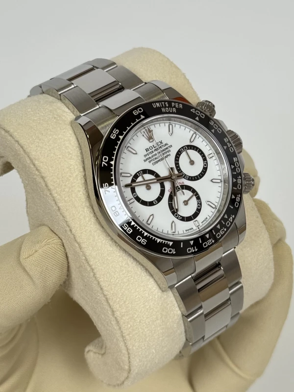 Rolex Cosmograph Daytona 40mm Steel 126500ln-0001 3