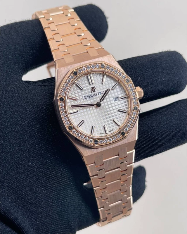 Audemars Piguet Quartz 67651or.zz.1261or.01 3