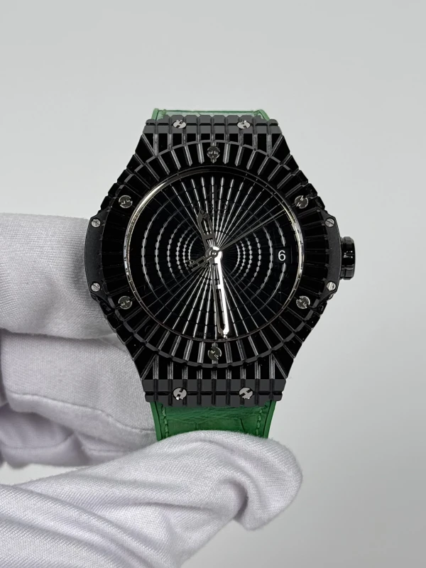 Hublot Caviar Automatic 41mm 346.CX.1800.RX 2