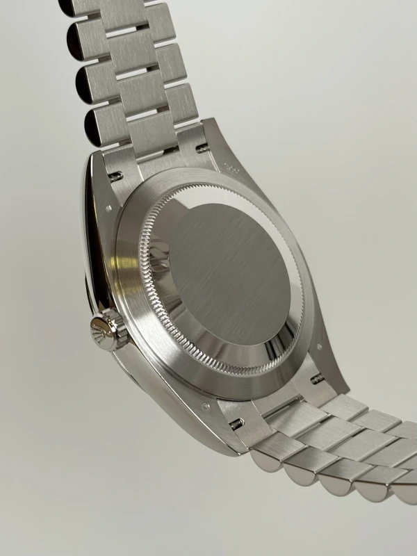 Rolex 40mm 228206-0002 7