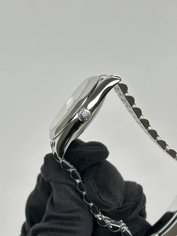 Rolex 36 MM, OYSTERSTEEL 126200-0007 4