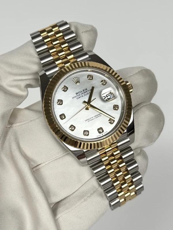 Rolex 41 mm, steel and yellow gold 126333-0018 2
