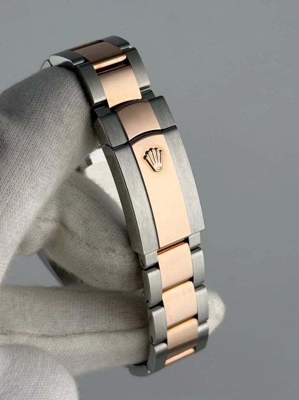 Rolex 41mm Steel and Everose Gold 126331-0007 9