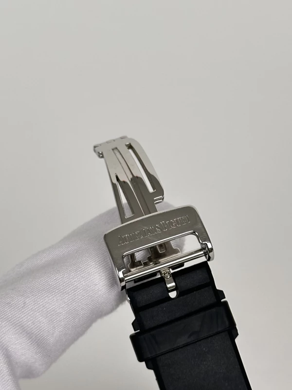 Audemars Piguet Chronograph 42 mm 25940SK.OO.D002CA.01 8