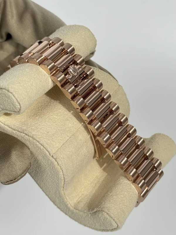 Rolex 36mm Everose Gold 128235-0068 Arabic 4