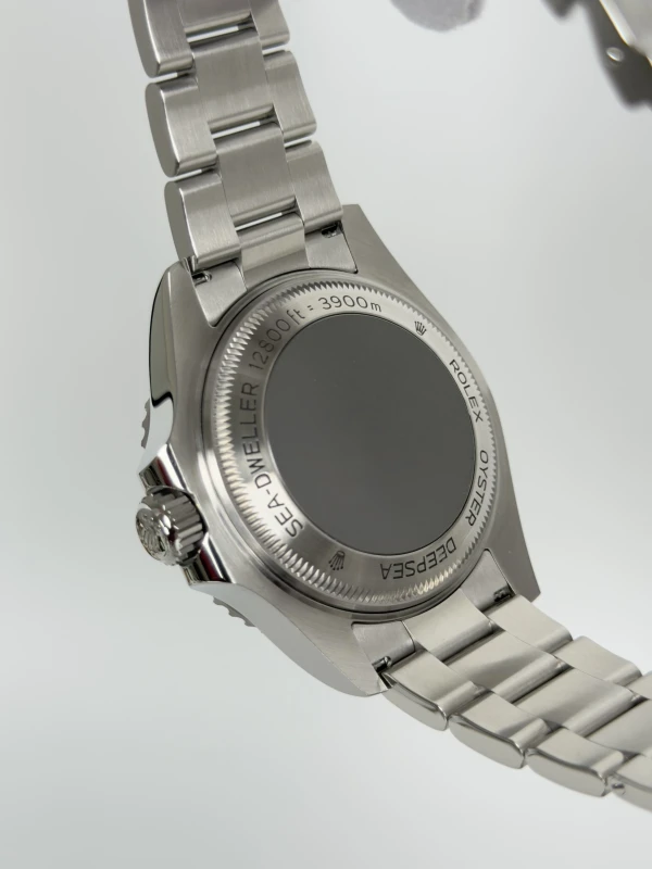 Rolex D -BLUE DIAL 126660-0002 4