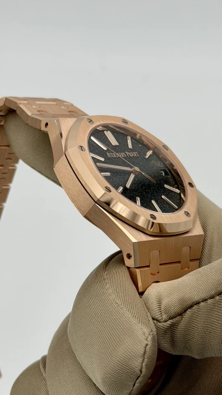 Audemars Piguet Selfwinding “Pixel Dial” 15510OR.OO.1320OR.06 5