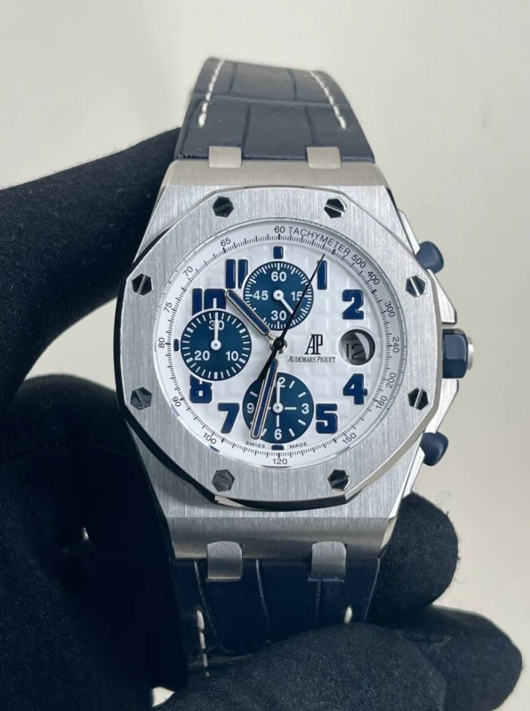Audemars Piguet Navy Chronograph 26020ST.OO.D001IN.02.A 5