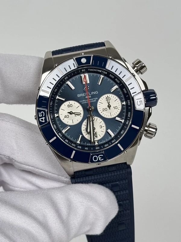 Breitling B01 44 AB0136161C1S1 3
