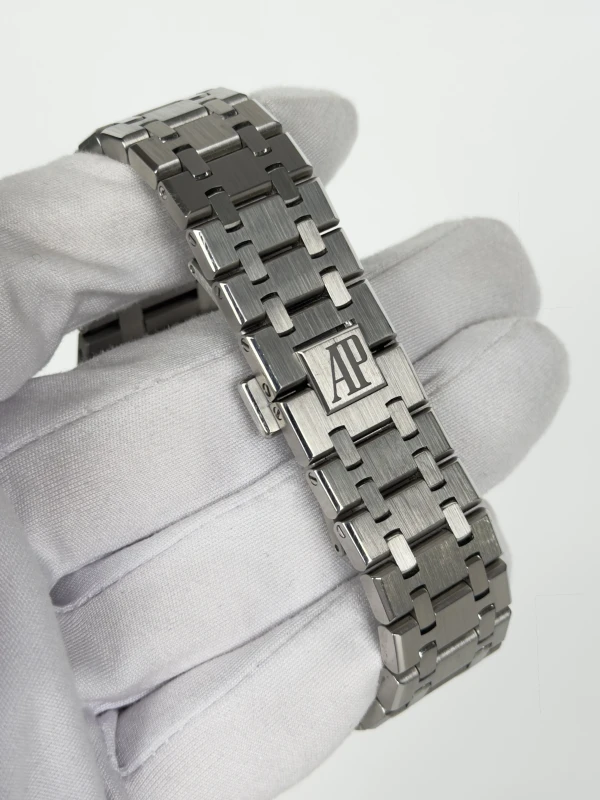 Audemars Piguet Selfwinding 41 mm 15400ST.OO.1220ST.03 4