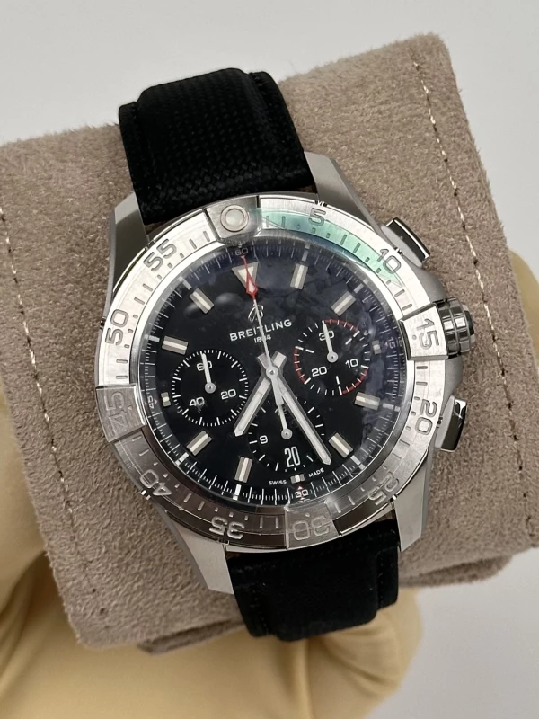 Breitling AVENGER B01 CHRONOGRAPH 44 AB0147101B1X1 3