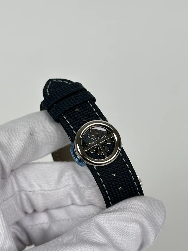Patek Philippe 8-DAY POWER RESERVE. INSTANTANEOUS DAY AND DATE. 5328G-001 8