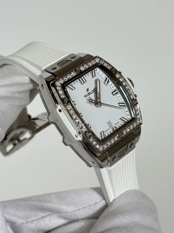 Hublot 682.SE.2010.RW.1204 2