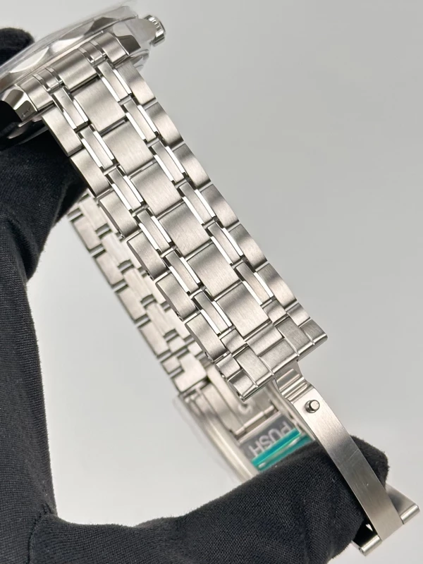 Omega Diver 300M Omega Co‑Axial Master Chronometer 42 mm 210.30.42.20.01.002 6