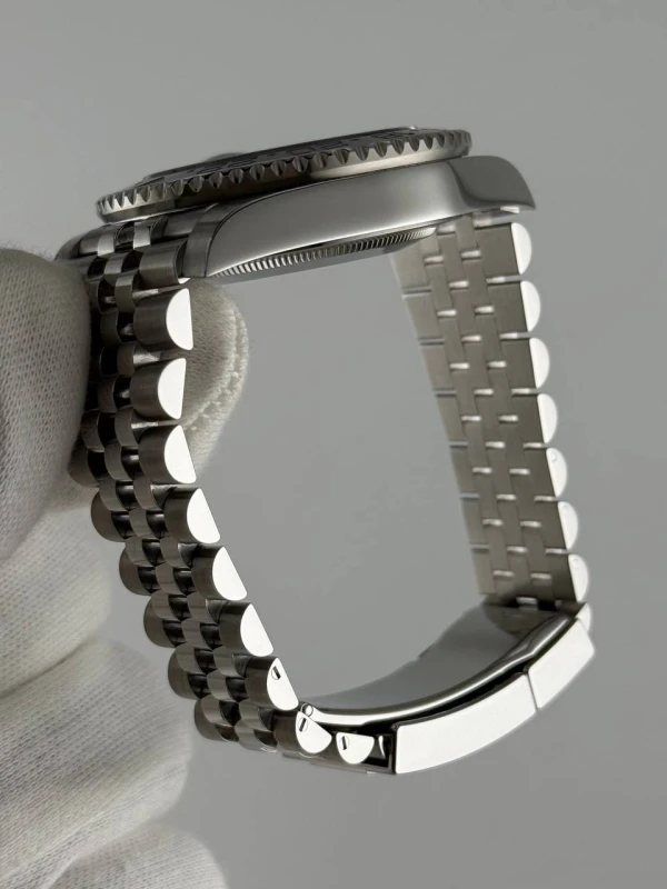 Rolex 40mm Steel 126710BLRO-0001 7