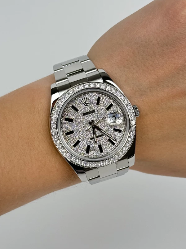 Rolex Datejust 126300 8