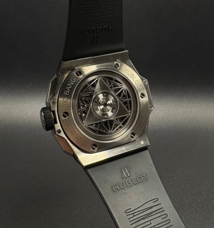 Hublot Unico Sang Bleu II 45 mm 418.NX.5107.RX.MXM20 4