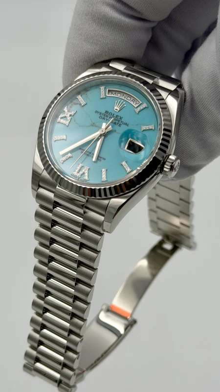 Rolex 36mm Platinum 128236-0011 7