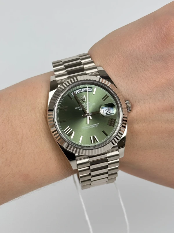 Rolex 40MM WHITE GOLD 228239-0033 7