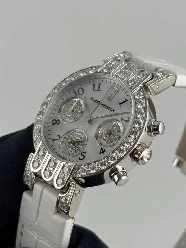 Harry Winston 200UCQ32W 3