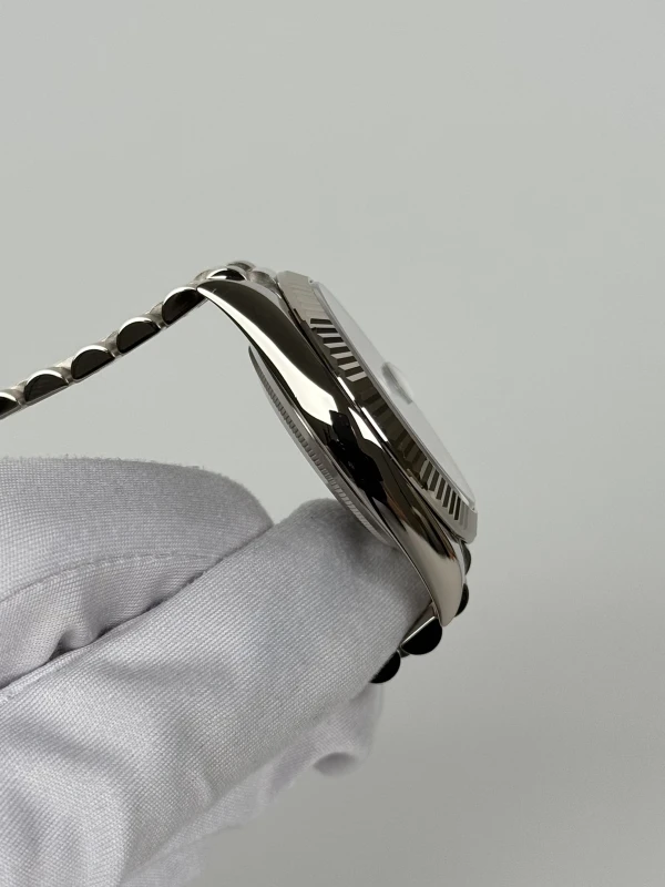 Rolex 40MM WHITE GOLD 228239-0033 3