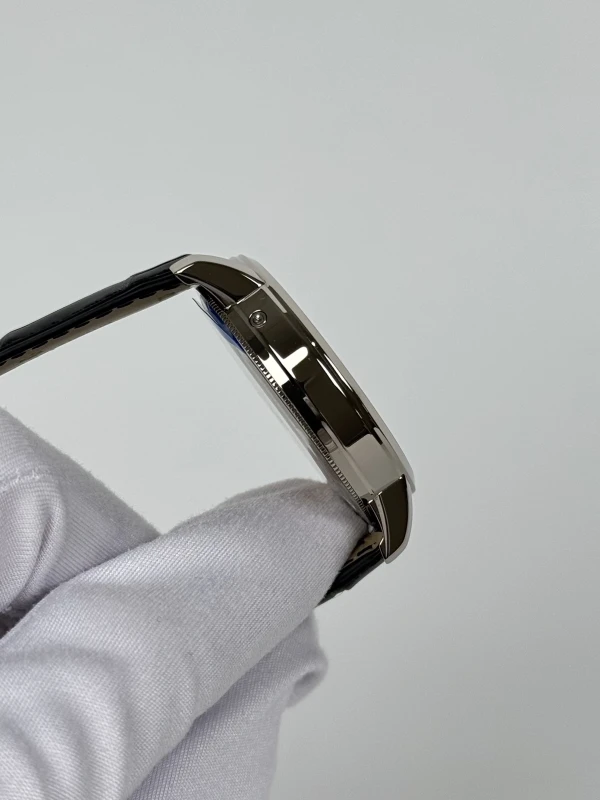 Vacheron Constantin 4010T/000G-B740 5