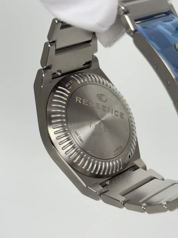 Ressence TYPE 7 C 5