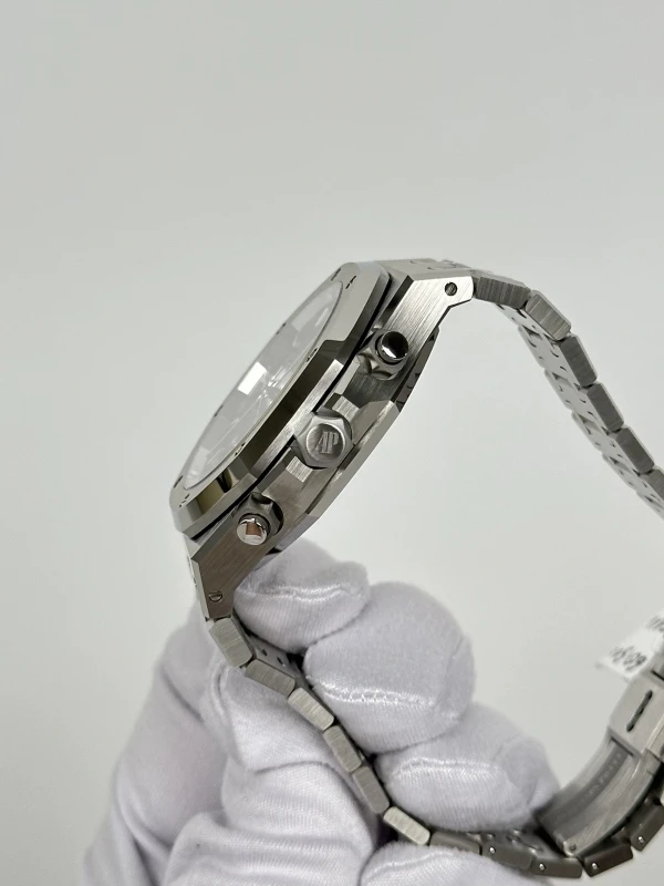 Audemars Piguet Selfwinding Chronograph 41 mm 2022 "50th Anniversary" 26240ST.OO.1320ST.02 5