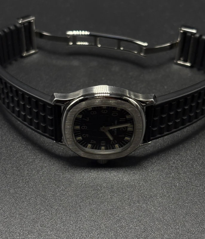 Patek Philippe Ladies 4960 4960A-010 5