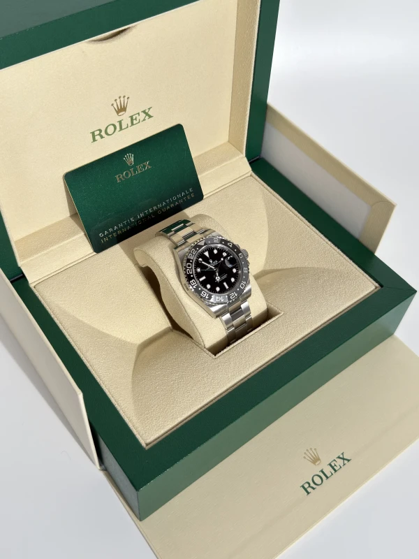 Rolex 126710GRNR-0004 5