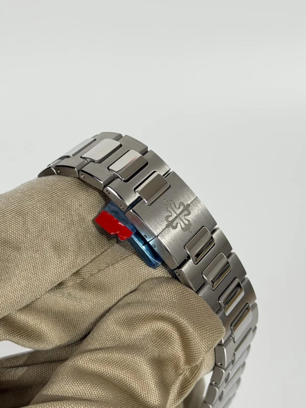 Patek Philippe Ladies 7118/1200A-011 5