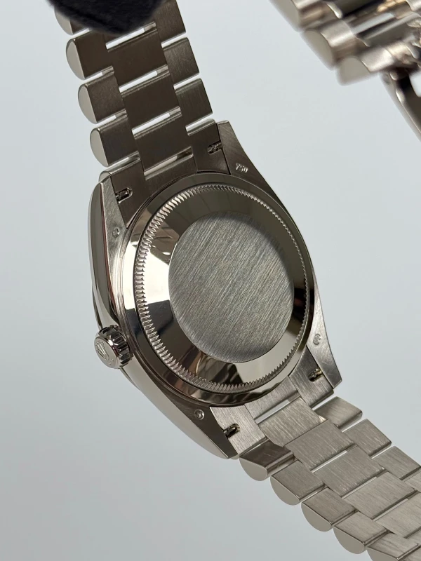 Rolex 36 mm, white gold 128239-0023 9