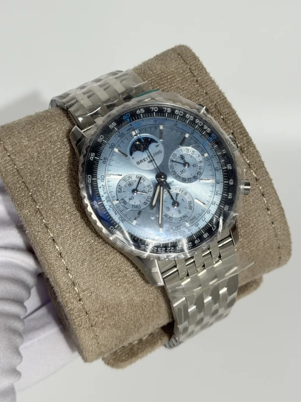 Breitling B19 CHRONOGRAPH 43 PERPETUAL CALENDAR PB1920251C1A1 2