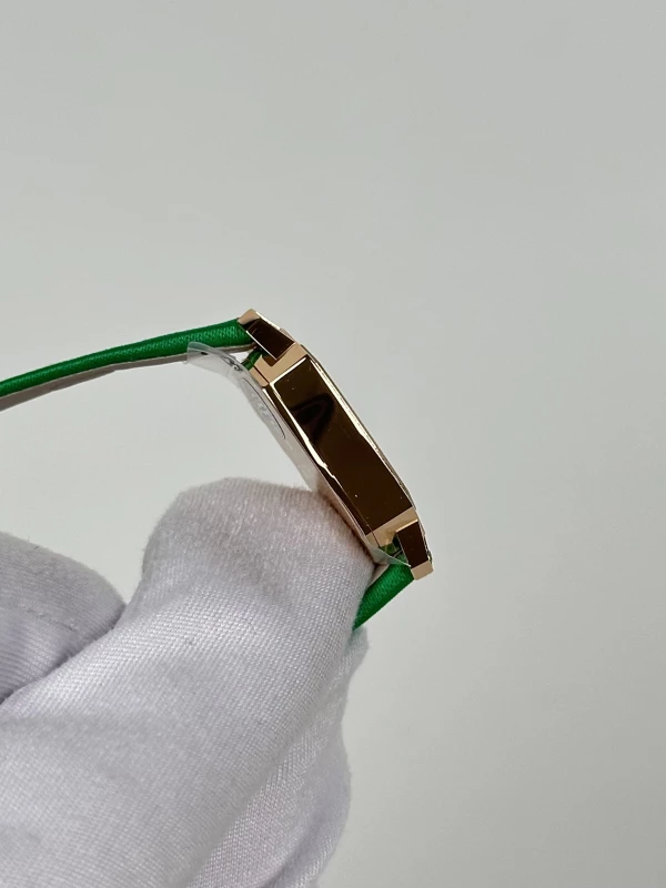 Harry Winston Emerald Quartz 24 mm EMEQHM18RR014 5