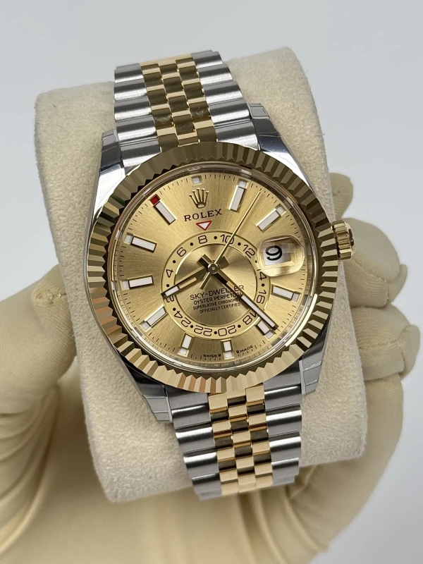 Rolex 42mm Steel and Yellow gold 336933-0002 3