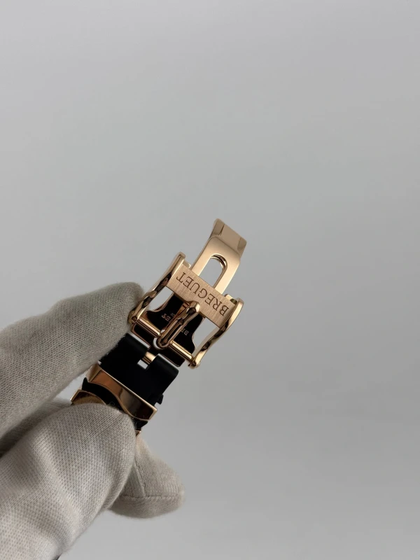 Breguet 5857 GMT 5857BR/Z2/5ZU 8