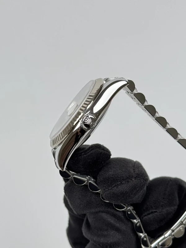 Rolex 36 mm, steel and white gold 116234-0118 4