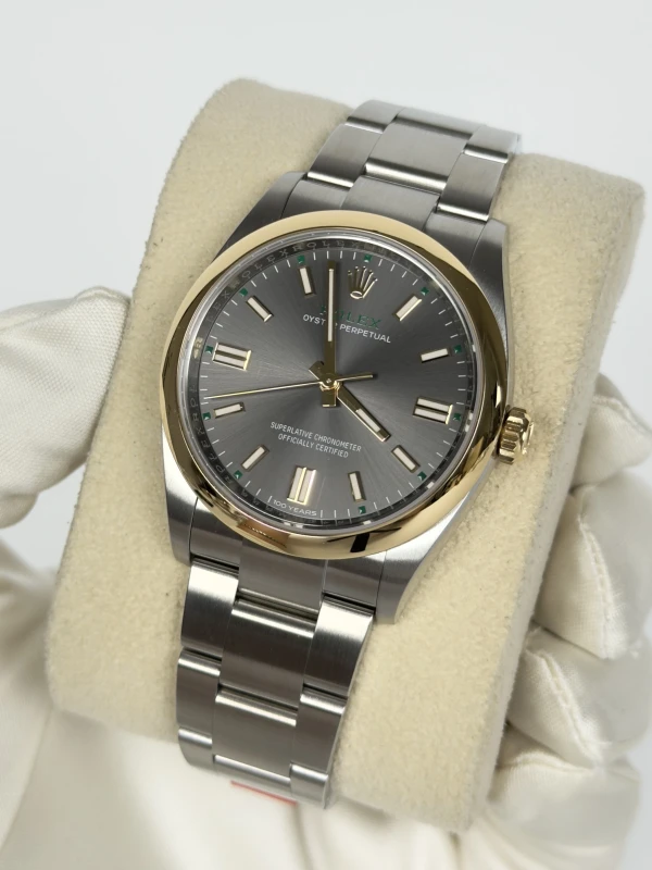 Rolex Perpetual 36 126003-0001 3