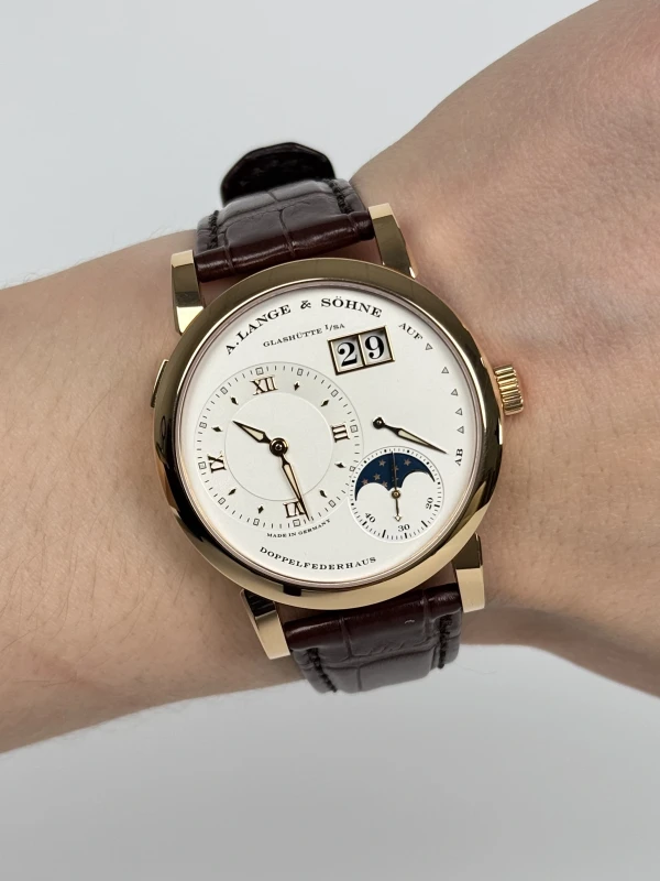 A. Lange & Sohne Moonphase 109.032 9