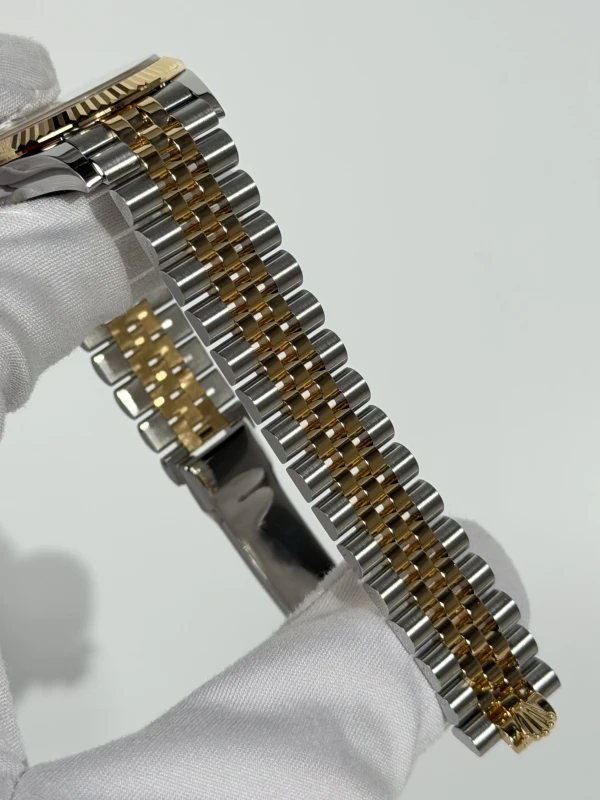 Rolex 31mm Steel and Yellow Gold 278273-0020 3