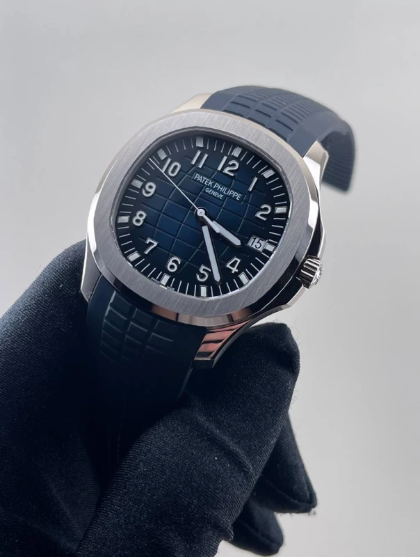 Patek Philippe 5168 5168G-001 2