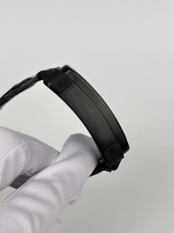 Marc Alfieri TM-01 5